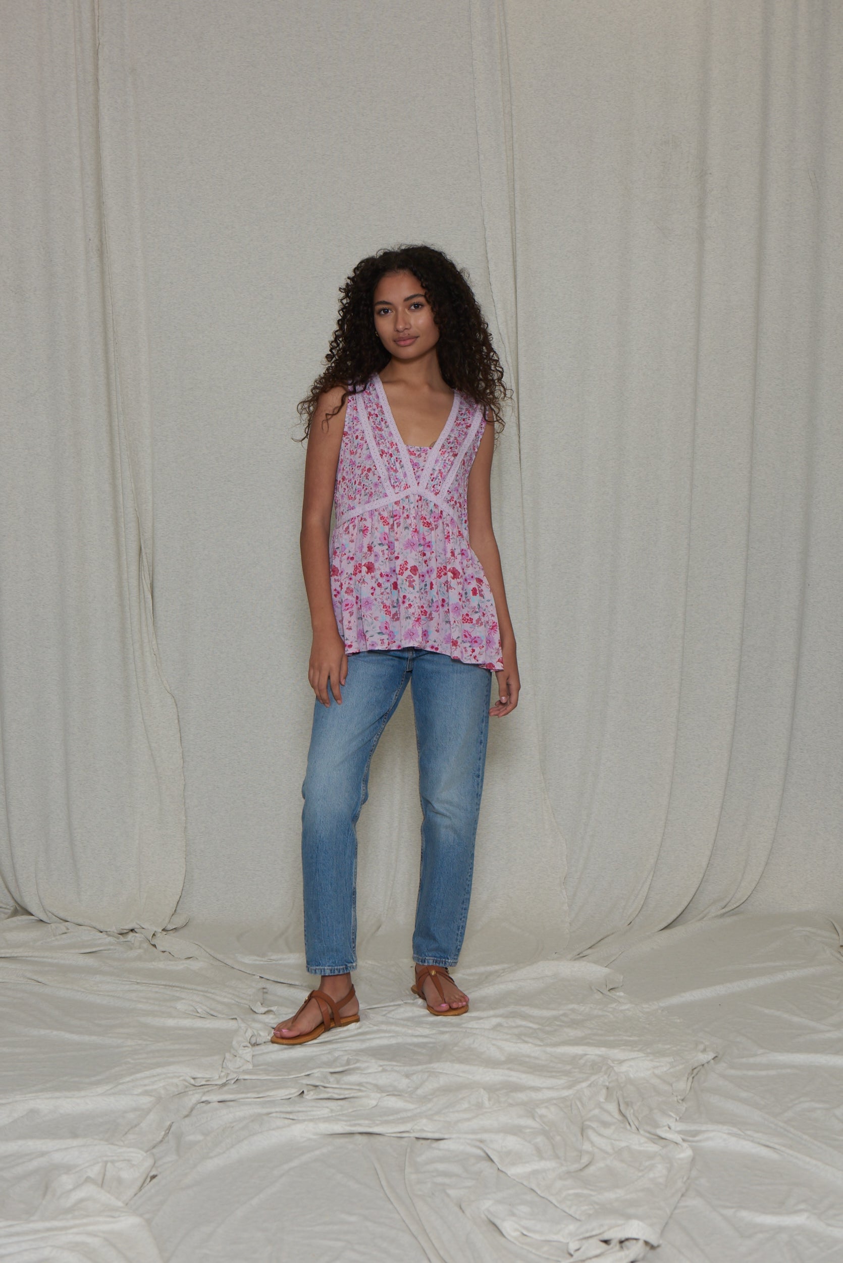 Mixed floral woven tank – A Collective Story